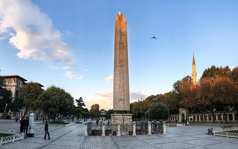 Theodosius Dikilitaşı