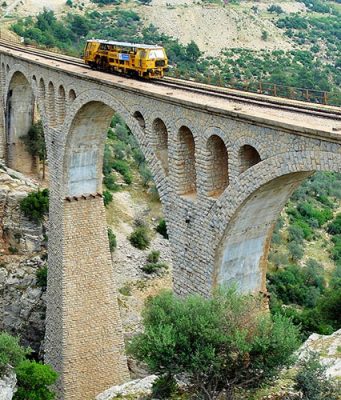 Almanların Koca Köprüsü: Varda Köprüsü, Adana Varda Köprüsü