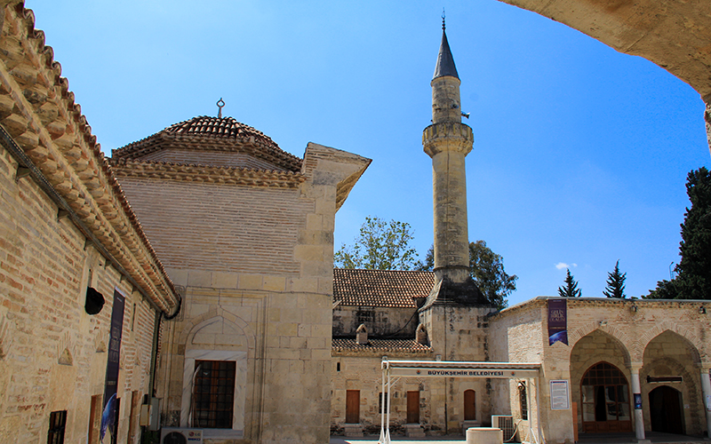 adana yağ camii