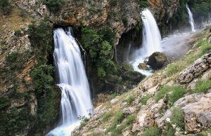 Torosların Kalbinde Gürleyen Su: Kapuzbaşı Şelaleleri Nerede, Nasıl Gidilir? Kapuzbaşı Şelaleleri