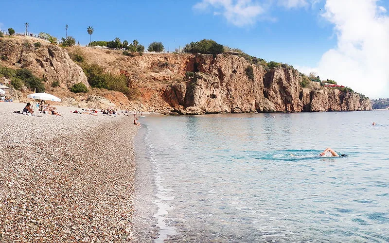 antalya konyaaltı plajı