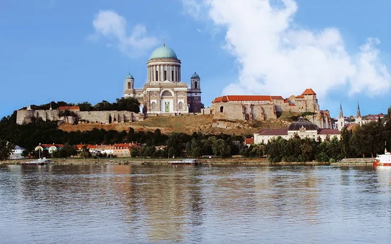 estergon kalesi macaristan