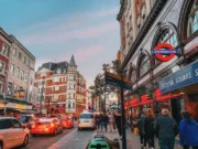 Londra’nın Batı Yakasının Kalbi: Leicester Square Leicester Meydanı