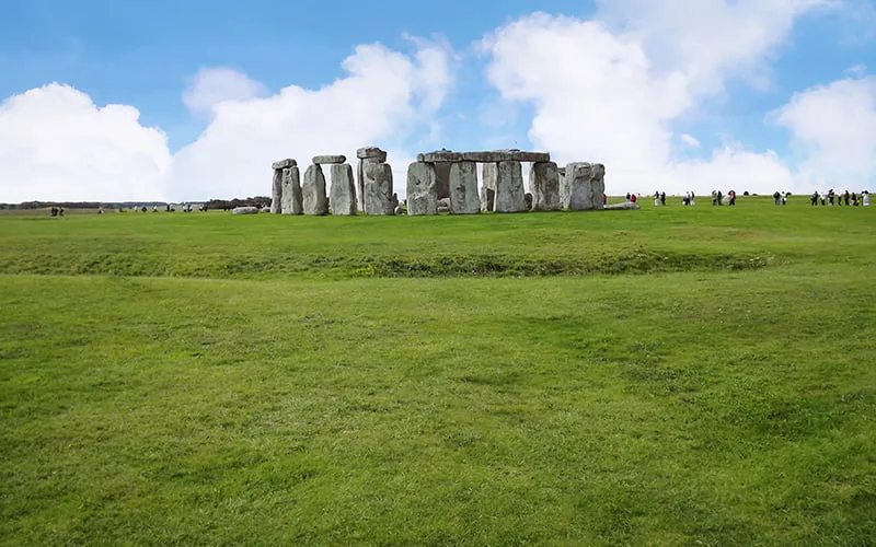 stonehenge hakkında bilgiler
