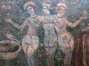 üç güzeller mozaiği narlıkuyu