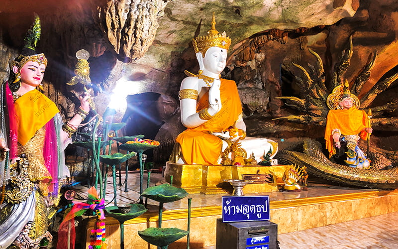 Chiang Dao Cave