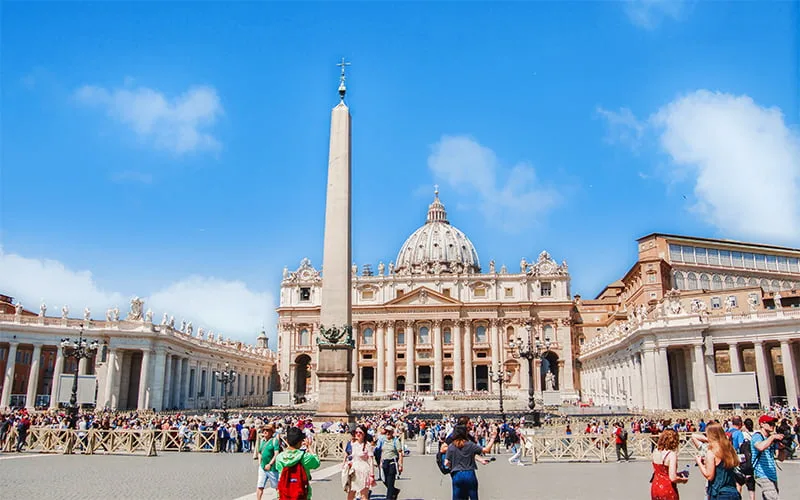 Aziz Petrus Bazilikası