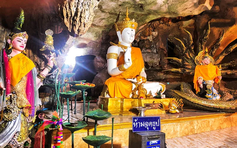 Chiang Dao Cave