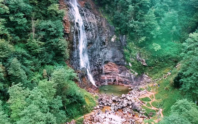 Mençuna Şelalesi nasıl gidilir