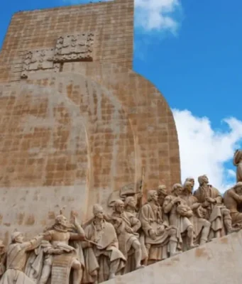 Belem Kâşifler Anıtı: Padrão Dos Descobrimentos Padrão Dos Descobrimentos