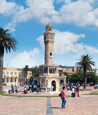 Konak Gezilecek Yerler Konak