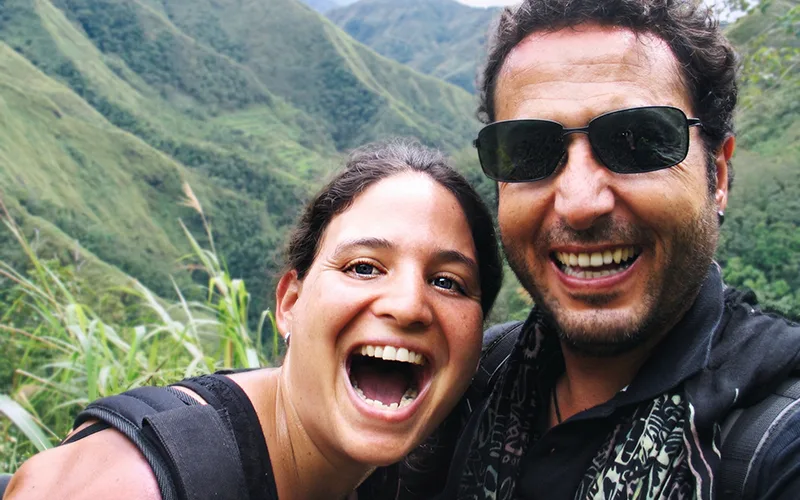 yalnız başına gezmek