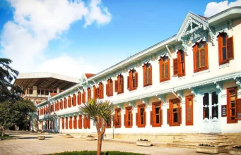 Yıldız Sarayı Gezi Rehberi: Nerede, Nasıl Gezilir, Neden Gidilmeli Yıldız Sarayı