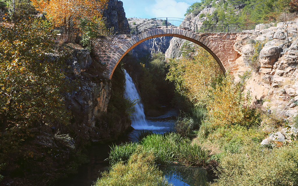 Clandras Köprüsü nasıl gidilir