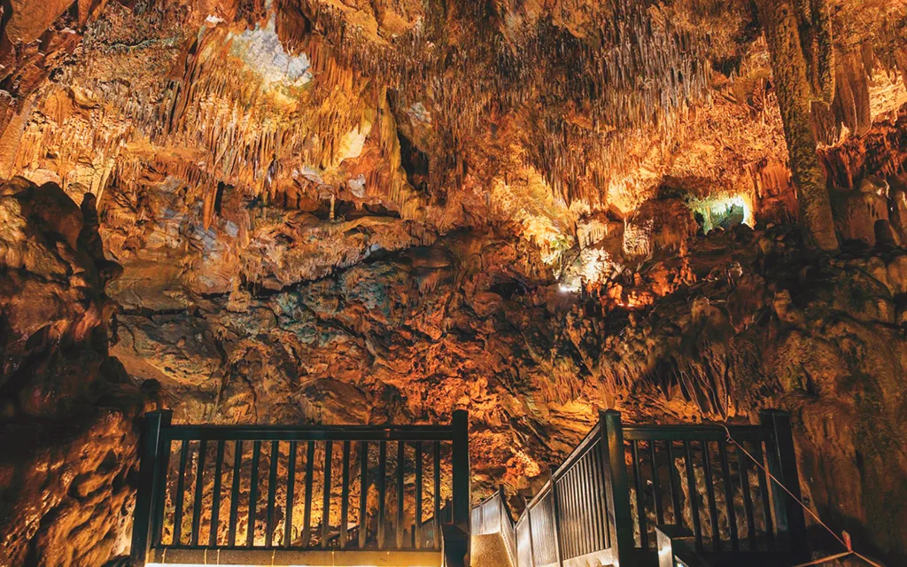 Damlataş Mağarası bilgi