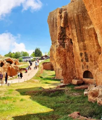 Dara Antik Kenti: Mezopotamya’nın Kaya Şehri dara antik kenti mardin
