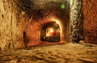 Derinkuyu Yeraltı Şehri derinkuyu