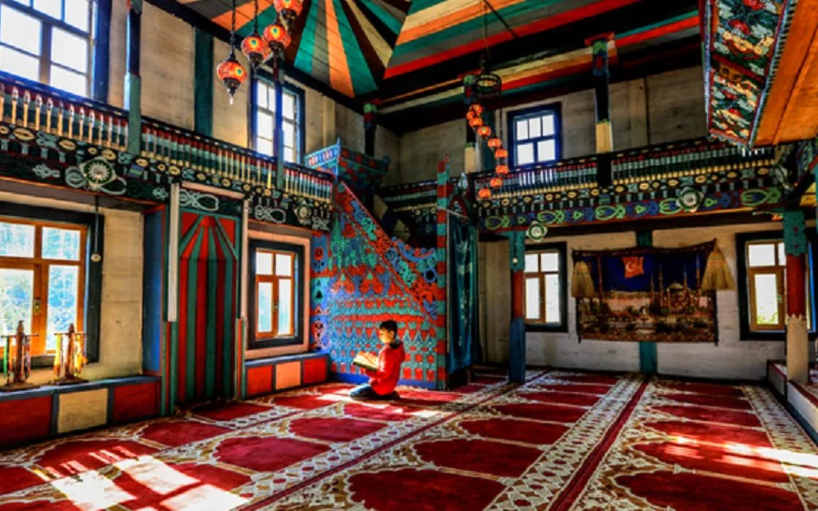 İremit Camii, Artvin