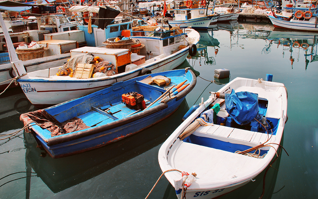 mersin balıkçı barınağı