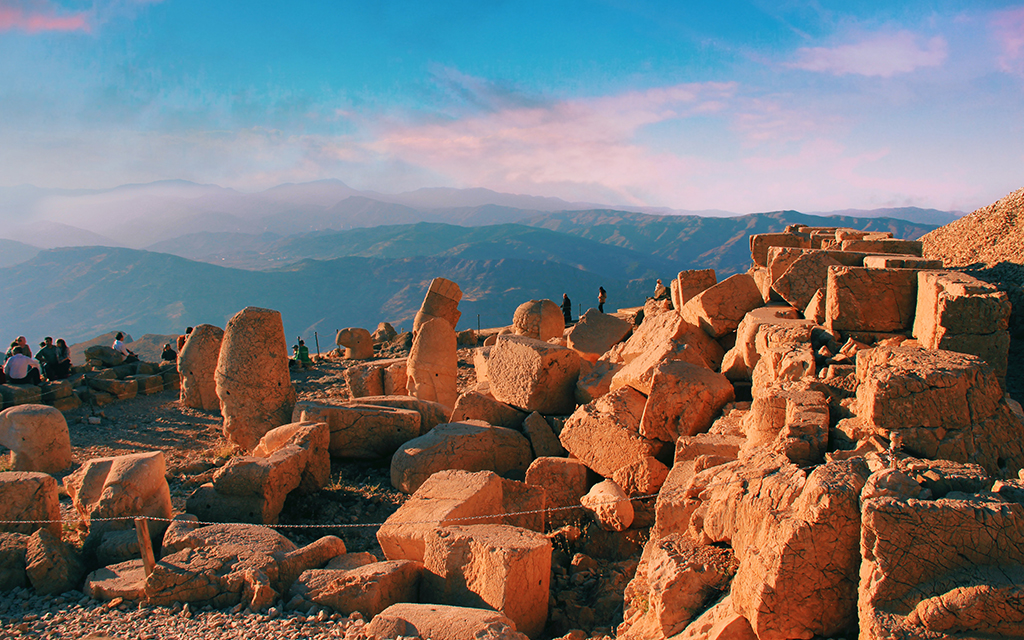 Nemrut Dağı Doğu Terası