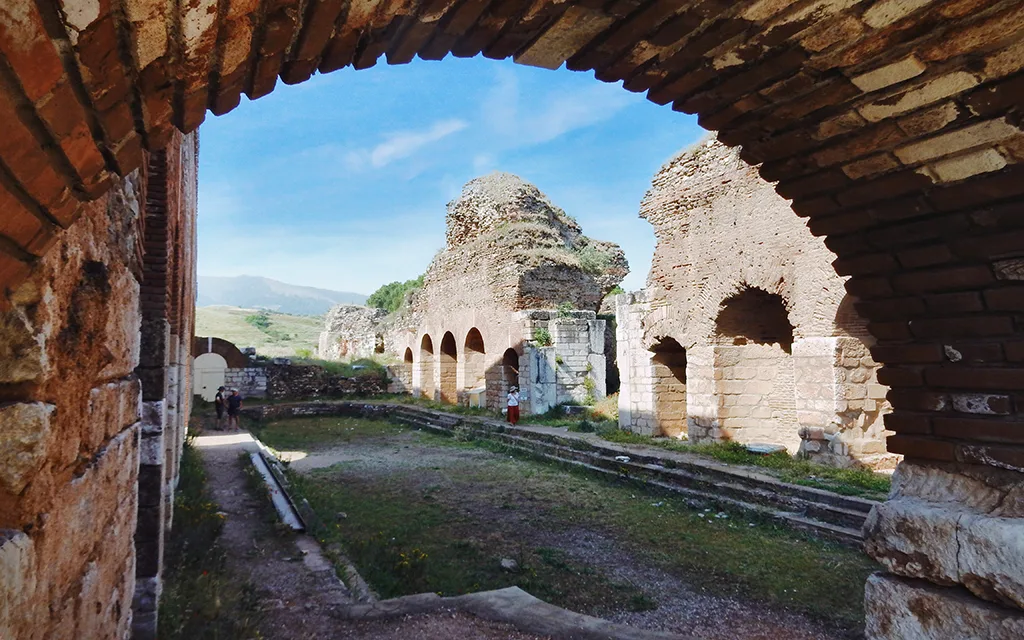 sardes antik kenti nasıl gidilir