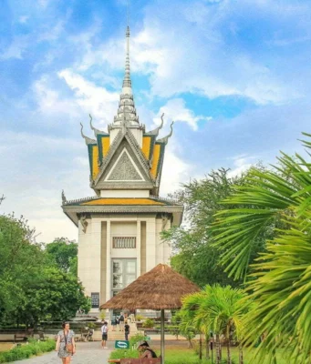 Hüzünlü Bir Geçmiş: Ölüm Tarlaları (Killing Fields) Killing Fields, Kamboçya
