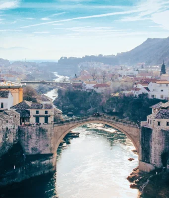 Mostar Köprüsü
