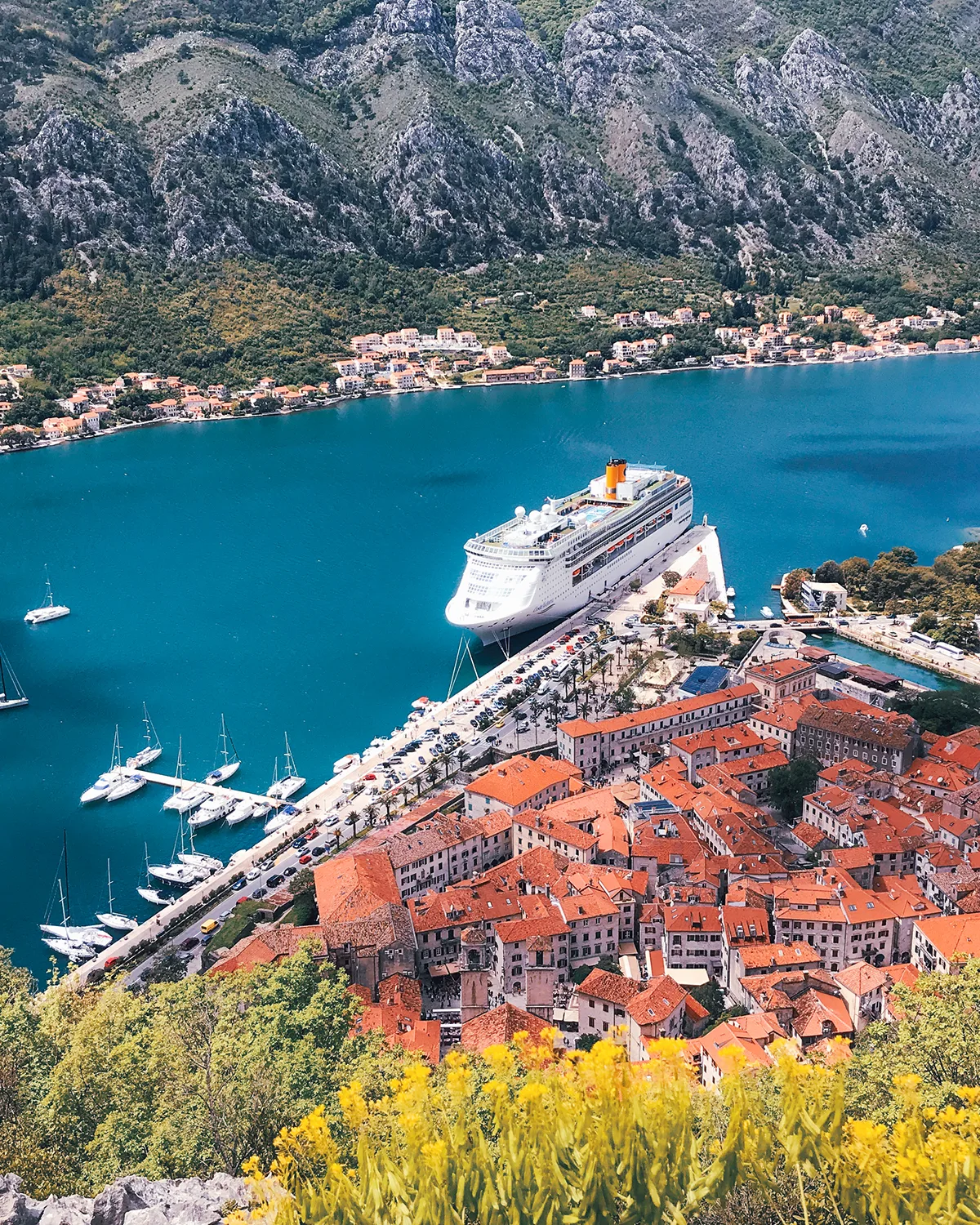 Karadağ Nasıl Gidilir