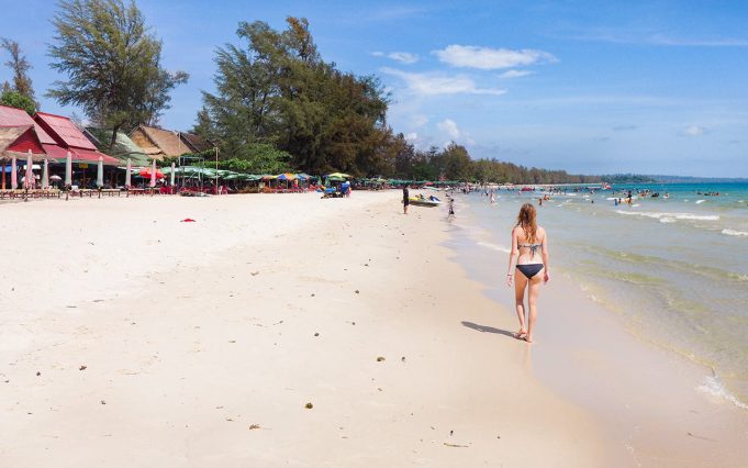 Beyaz Kumlu Sahiller: Sihanoukville, Kamboçya Sihanoukville gezilecek yerler