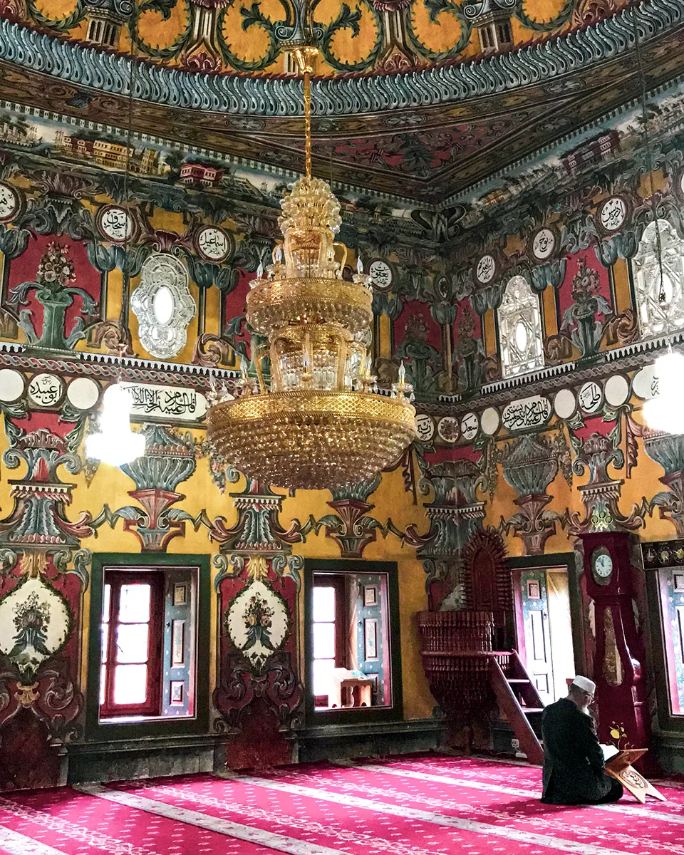 Alaca Camii, Kalkandelen