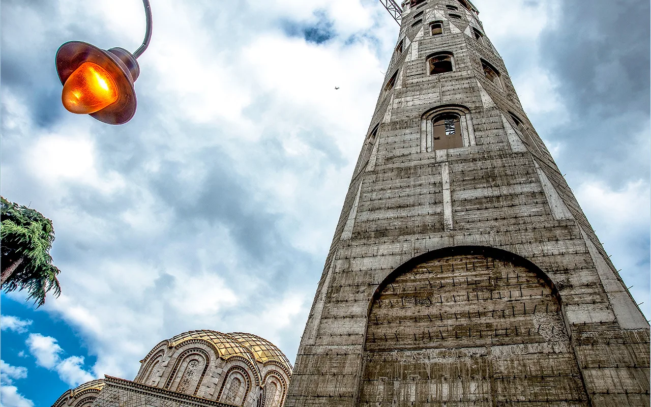 Rahibe Teresa, Üskup