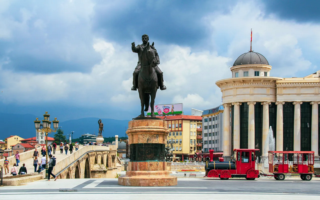 Üsküp Gezi Rehberi