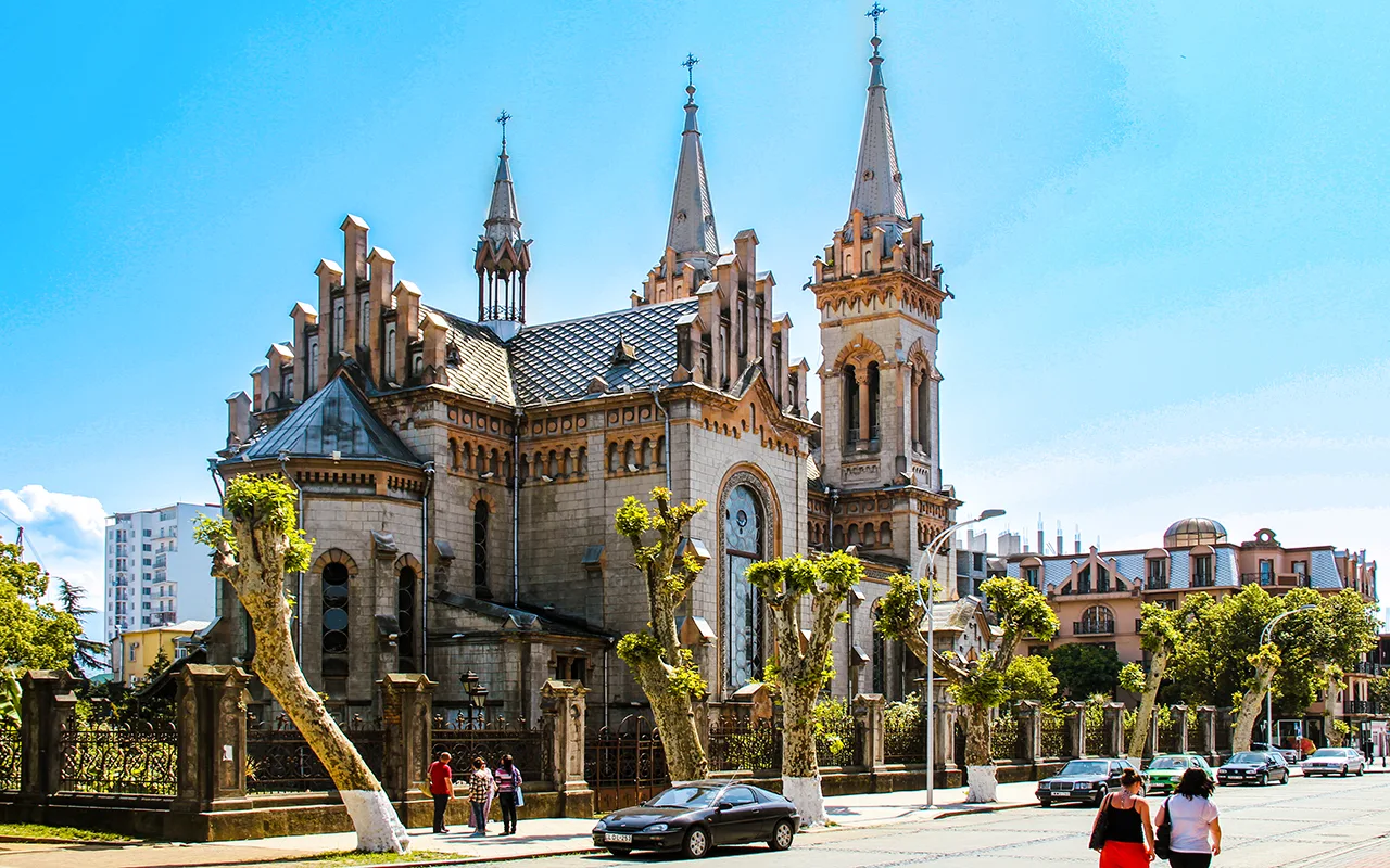 Batum Tanrının Annesi Kilisesi