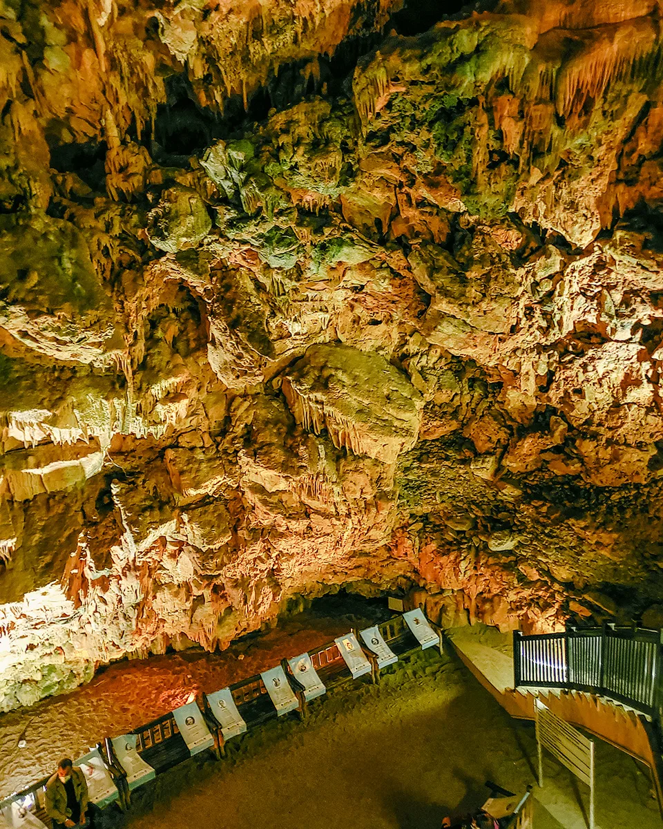 Damlataş Mağarası