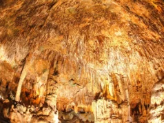 Damlataş Mağarası