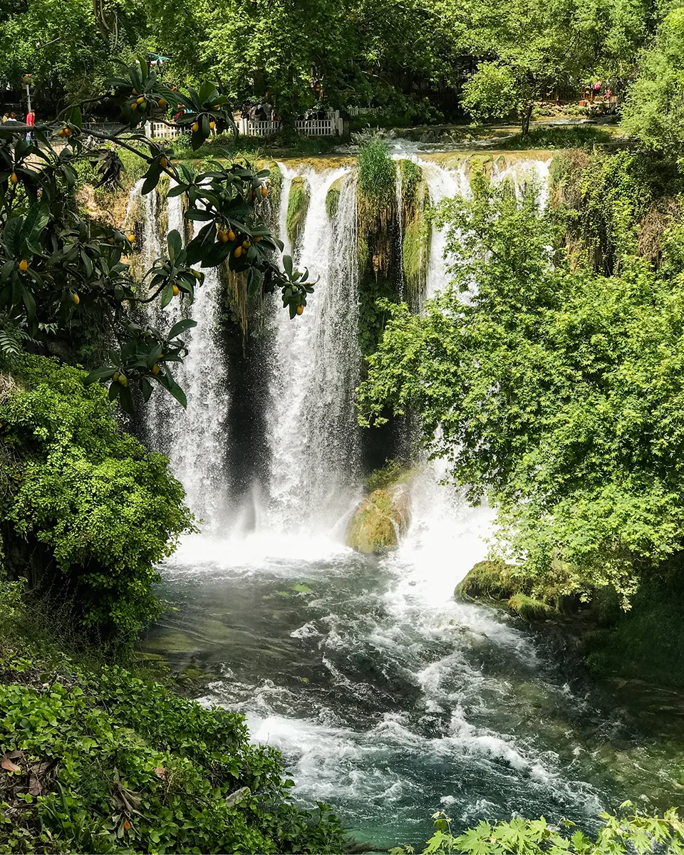 Yukarı Düden Şelalesi