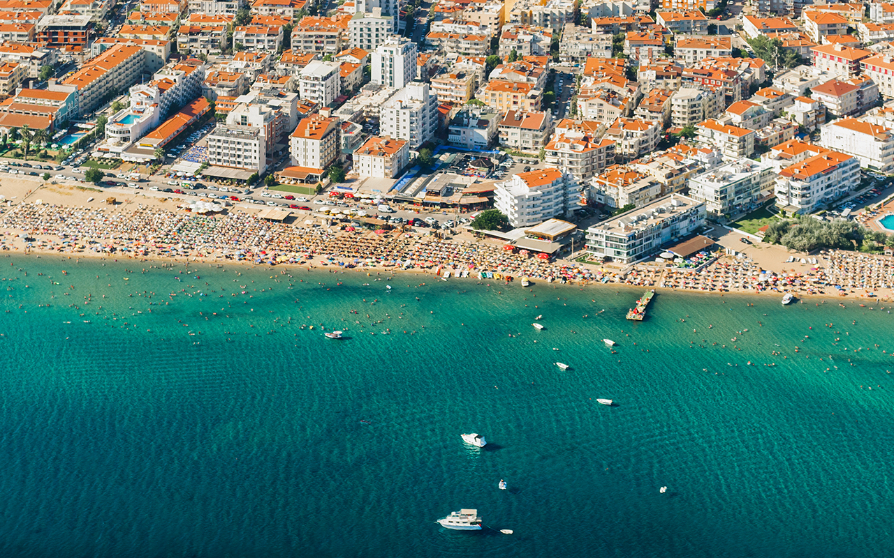 Sarımsaklı, Ayvalık