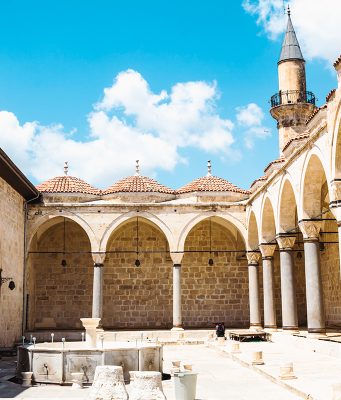 Tamamı Kesme Taştan Yapılmış Tarsus Ulucamii Tarsus Ulucamii