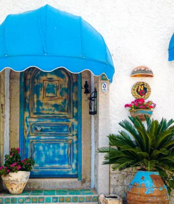 Alaçatı Gezi Rehberi: Ege’nin Renkli Taş Kasabası Alaçatı