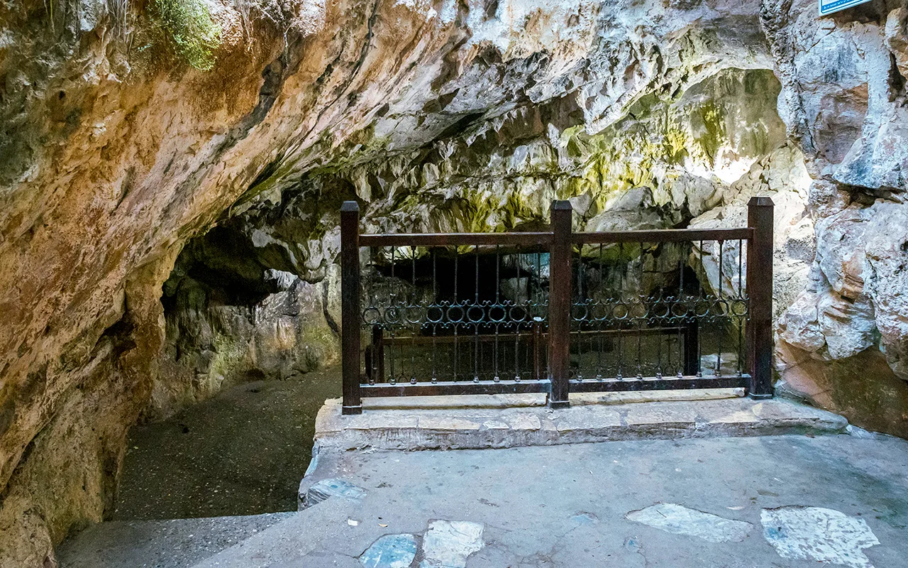 Ashab-ı Keyf, Tarsus