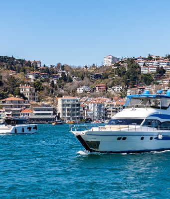 İstanbul Boğazı’nda Tekne Kiralama İstanbul Boğazında Tekne Kiralama