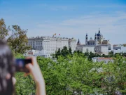 Madrid Kraliyet Sarayı - Madrid gezi rehberi için çekilmiş şehir manzarası