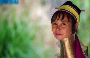 long-neck-karen-hiiltribe-thailand-chiang-mai-tayland-padaung-009