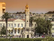 İzmir’de Keyif Odaklı Bir Hafta Sonu: Rota, Sanat ve Deneyim İzmir Konak Saat Kulesi ve Kordon gün batımı